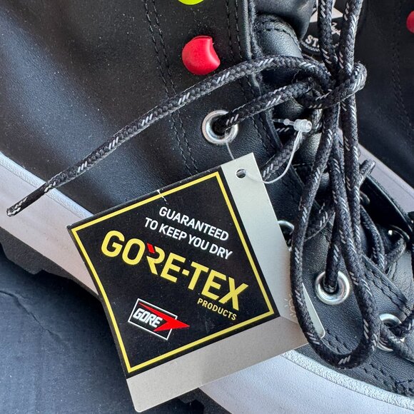 NWT Women's Converse Chuck Taylor Lugged Winter Hi Boot 569556C/ 7,5 - Picture 4 of 9